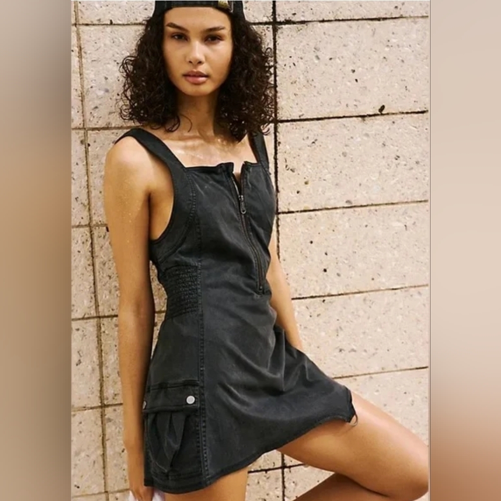 Fast Track Dress/Skortsie